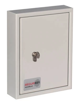 Key Vault 30 Fitted with: