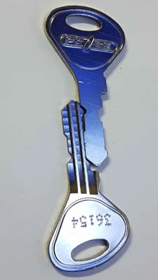 Probe locker key