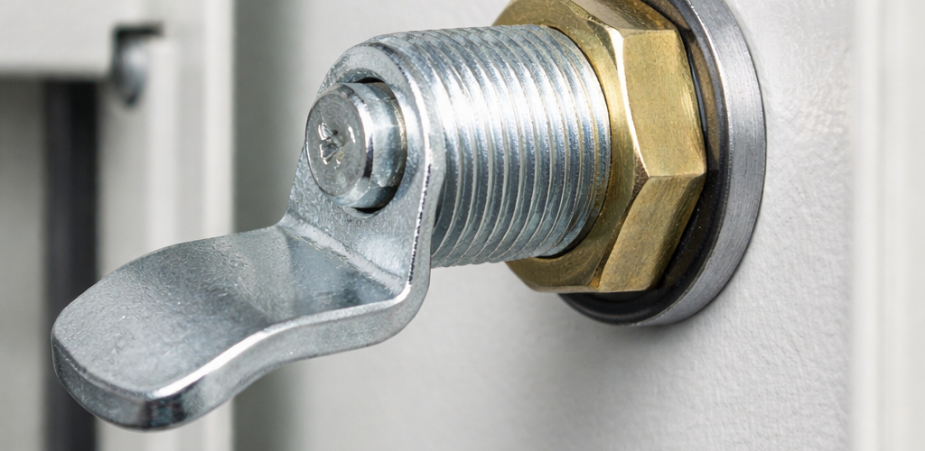 Nut-fixed-cam-lock-clearly showing the nut to remove the lock