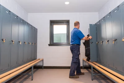 Metal carcase golf lockers